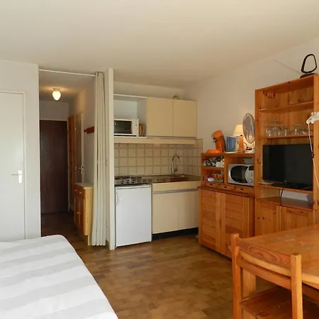 Apartamento Avec Coin Nuit, Acces Direct, Piscine Et Tennis - 4 Couchages - - Fr-1-251-795